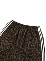 Shorts with leopard print, heavyweight fabric, elastic waistband, white side stripes