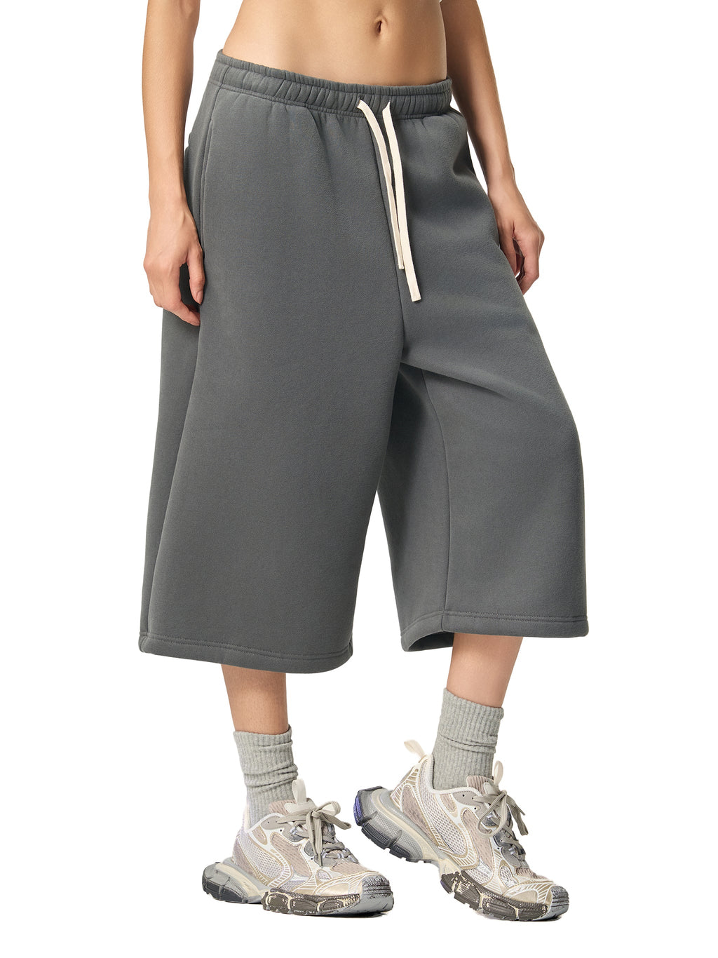 Wolvyn Relaxed Drawstring 3/4 Sweatpants - Wolvyn Apparel
